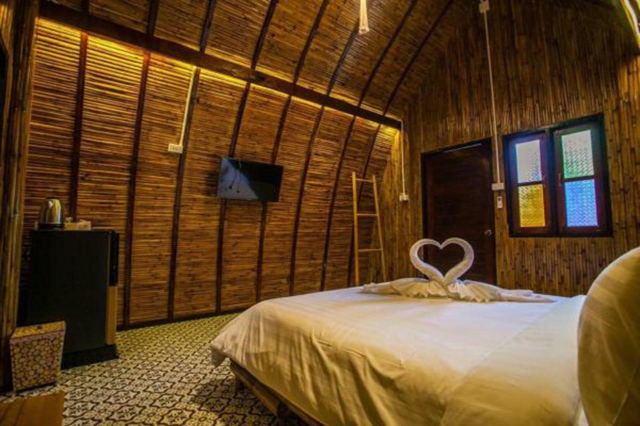 Hotel Cicada Lanta à Ko Lanta Extérieur photo